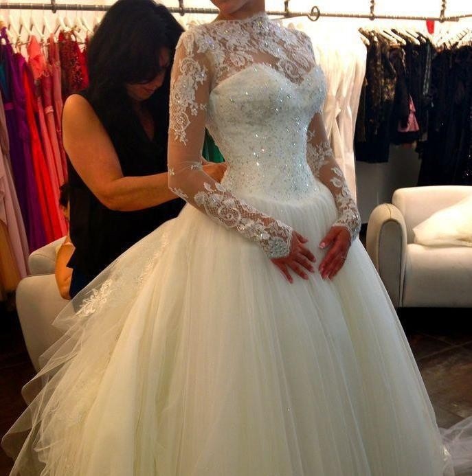 Cheap Lace Wedding Dress Garden