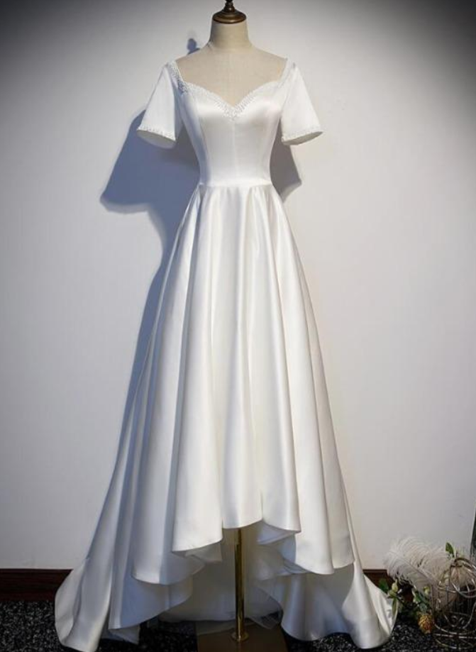 High Low White Satin Prom Dress Princess With Short Sleeves Simple Long Formal Evening Dress Pearls Beaded Wedding Dress