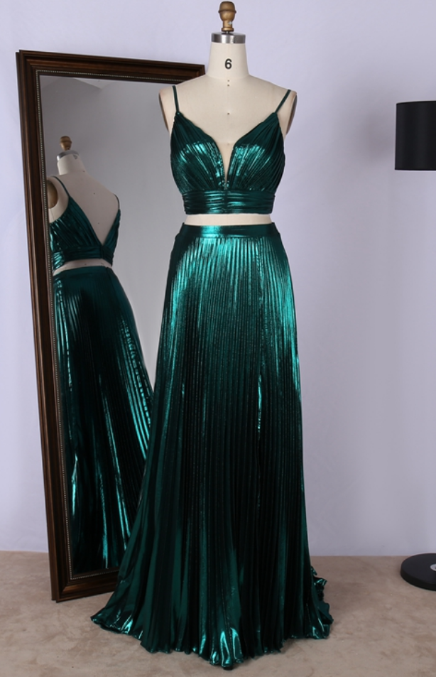 Two Piece Dark Green Charmuse Prom Dress 2023 Formal Evening Gown